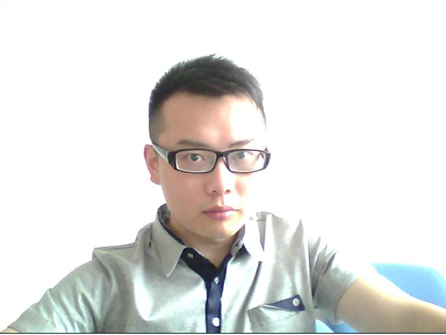 大龄未婚文艺青年