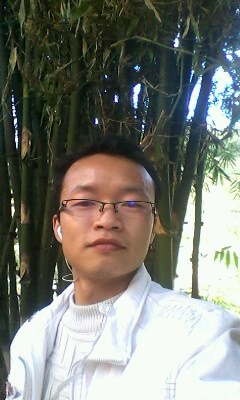 默默杨